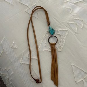 Leather and turquoise necklace